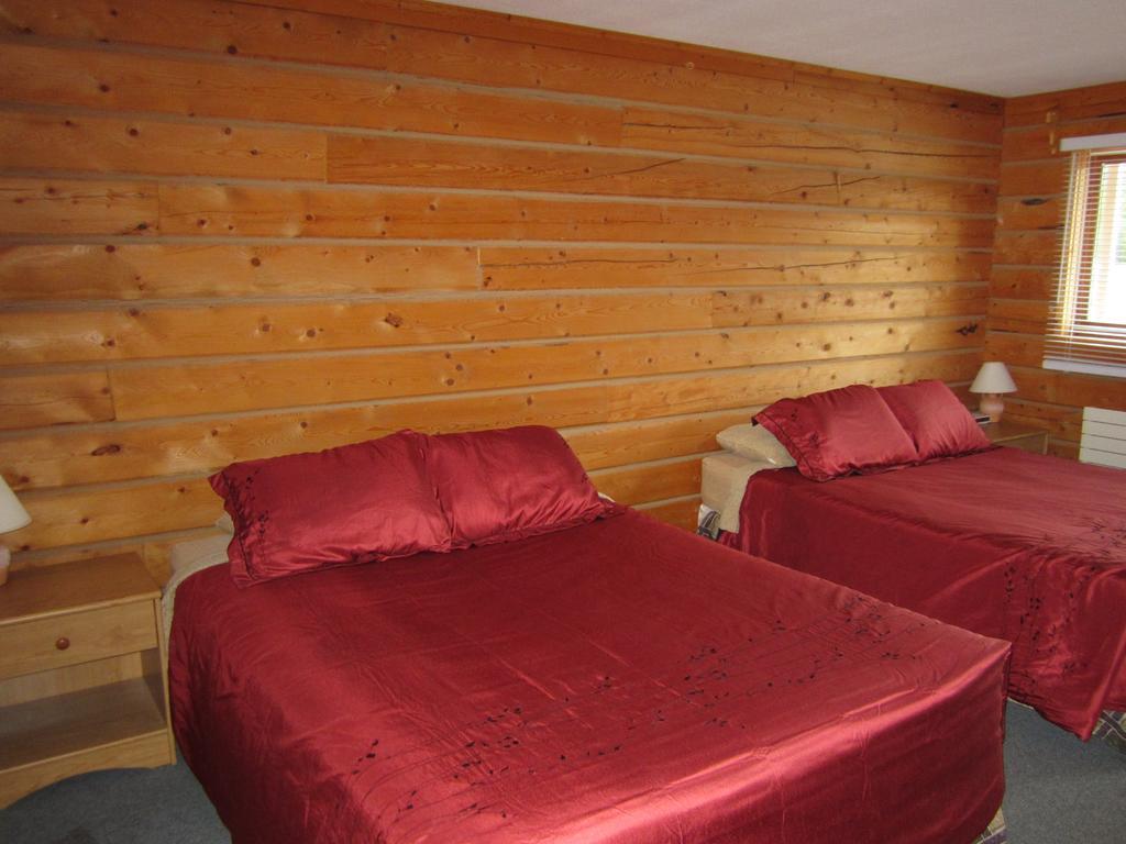 Spirit Lake Lodge Whitehorse Zimmer foto