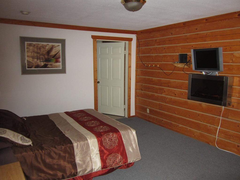 Spirit Lake Lodge Whitehorse Zimmer foto