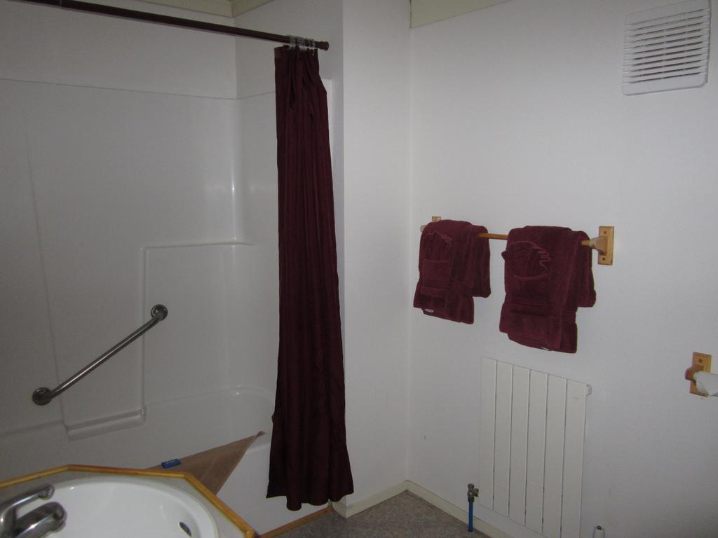 Spirit Lake Lodge Whitehorse Zimmer foto